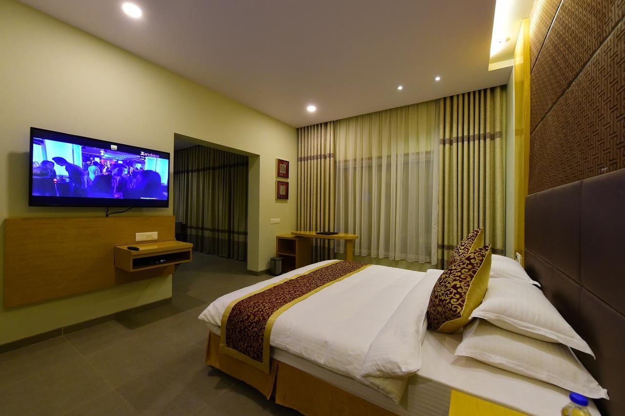 Hotel H - Sandhill Hotels Private Limited Anand Exterior photo