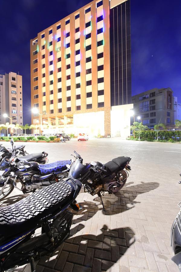 Hotel H - Sandhill Hotels Private Limited Anand Exterior photo