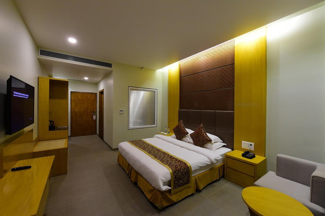 Hotel H - Sandhill Hotels Private Limited Anand Exterior photo