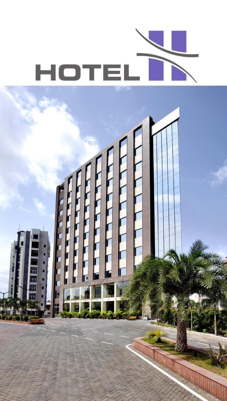 Hotel H - Sandhill Hotels Private Limited Anand Exterior photo